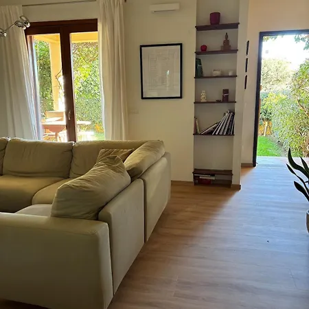 Accogliente Casa Con Giardino A Olbia Hébergement de vacances