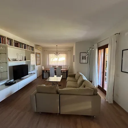 Holiday home - Accogliente Casa Vicina Al Centro E Spiagge *